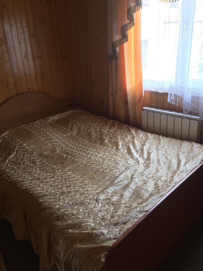 Guest House U Myrona Jaremtje Exteriör bild